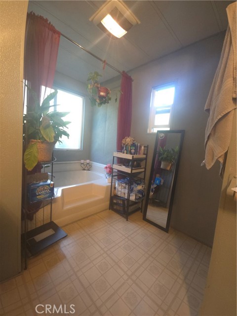 Detail Gallery Image 5 of 10 For 3114 Manzanita Rd, Nice,  CA 95464 - 3 Beds | 2 Baths