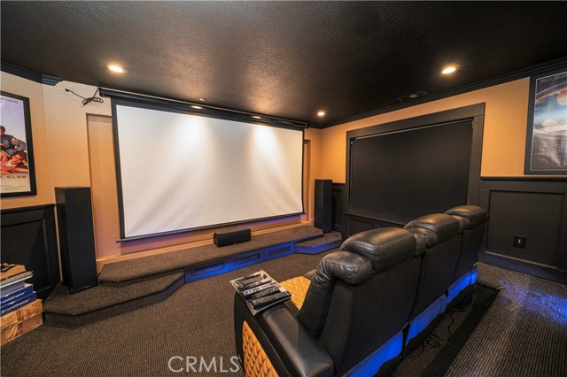 Detail Gallery Image 32 of 44 For 5569 Spur Ct, Fontana,  CA 92336 - 4 Beds | 2/1 Baths