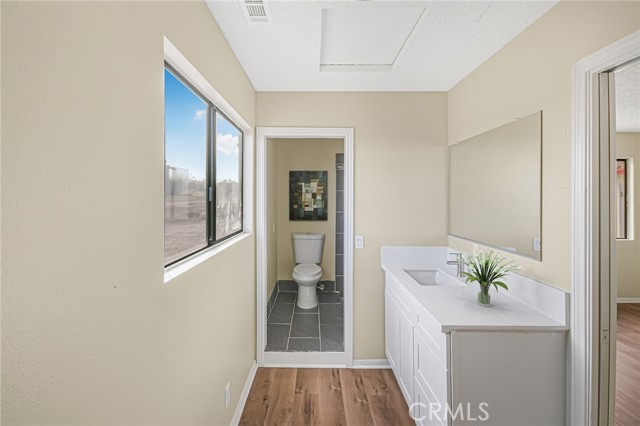 Detail Gallery Image 23 of 33 For 9149 Braceo Street, Oak Hills,  CA 92344 - 4 Beds | 3/1 Baths