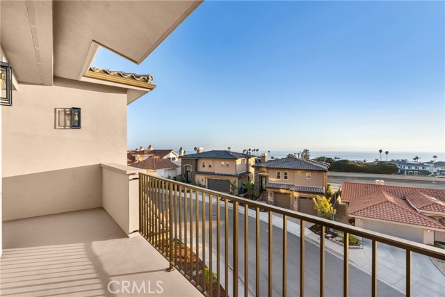 Detail Gallery Image 20 of 21 For 2734 Barcelona, Pismo Beach,  CA 93449 - 3 Beds | 3/1 Baths