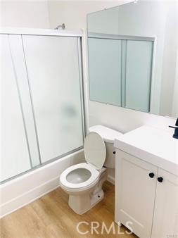 https://media.crmls.org/medias/d800236a-c49a-4d72-99bf-314913f6e2ef.jpg?preset=X-Large