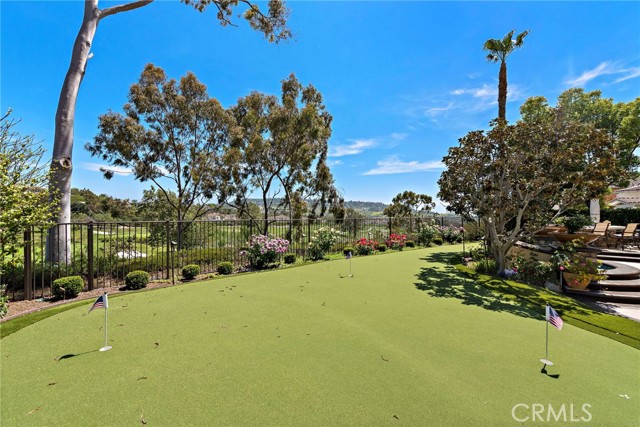 10 Corte Vizcaya, San Clemente CA: https://media.crmls.org/medias/d8005563-0e37-4c72-98ed-305aea1c04b2.jpg