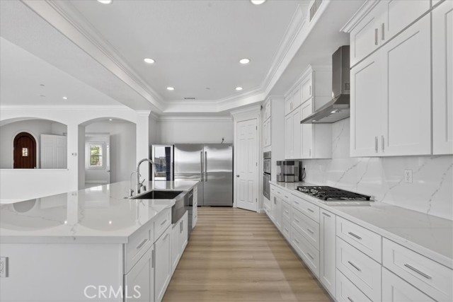 Detail Gallery Image 17 of 57 For 17872 via Roma, Yorba Linda,  CA 92886 - 5 Beds | 5/1 Baths