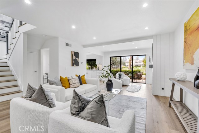 Detail Gallery Image 9 of 46 For 27061 Mill Pond Rd #40,  Dana Point,  CA 92624 - 2 Beds | 2/1 Baths