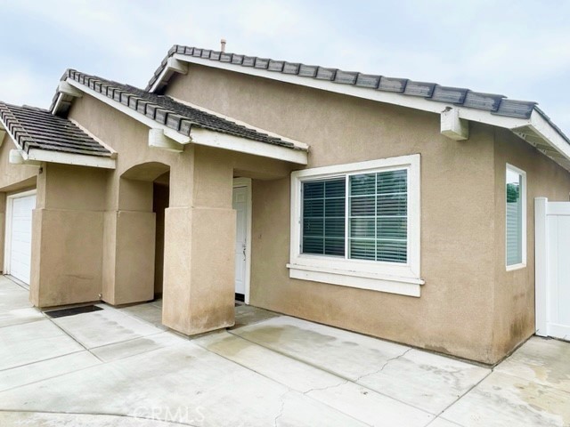 Detail Gallery Image 5 of 63 For 5220 Holstein Way, Jurupa Valley,  CA 92509 - 3 Beds | 2 Baths