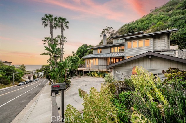 426 Nyes Place, Laguna Beach CA: https://media.crmls.org/medias/d8015dfa-90f2-4bb9-8254-b6d1bed7d231.jpg