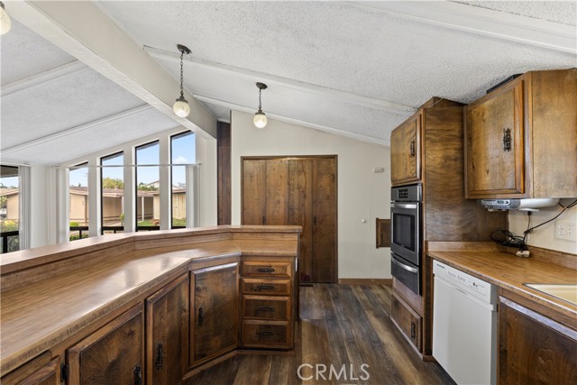 Detail Gallery Image 19 of 40 For 1601 S Garey, Pomona,  CA 91766 - 3 Beds | 2 Baths