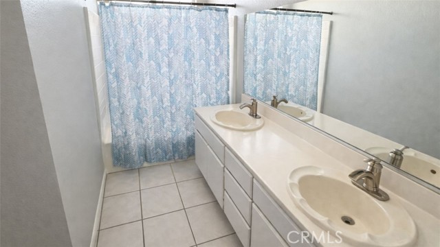 Detail Gallery Image 10 of 11 For 19972 Windwood, Riverside,  CA 92508 - 4 Beds | 2/1 Baths
