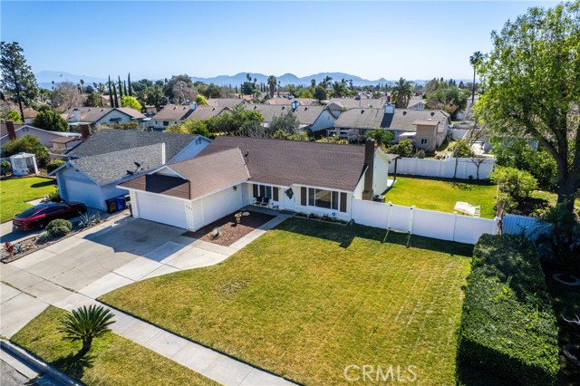 Detail Gallery Image 4 of 25 For 251 E Scott, Rialto,  CA 92376 - 3 Beds | 2 Baths