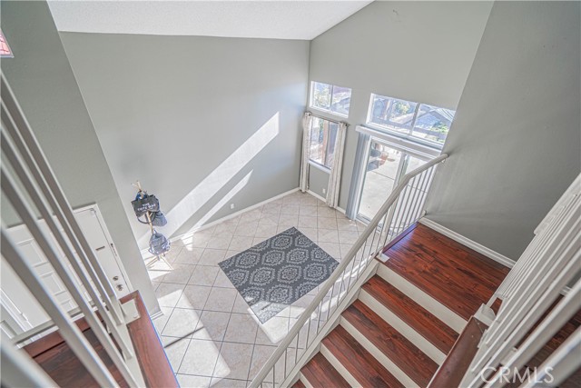 Detail Gallery Image 17 of 48 For 28076 Wildwind Dr, Canyon Country,  CA 91351 - 4 Beds | 3 Baths