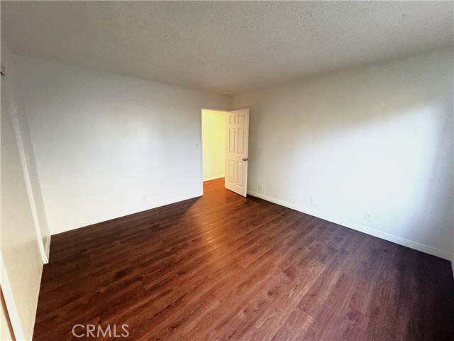 Detail Gallery Image 8 of 16 For 4226 Don Carlos Dr, Los Angeles,  CA 90008 - 4 Beds | 2/1 Baths