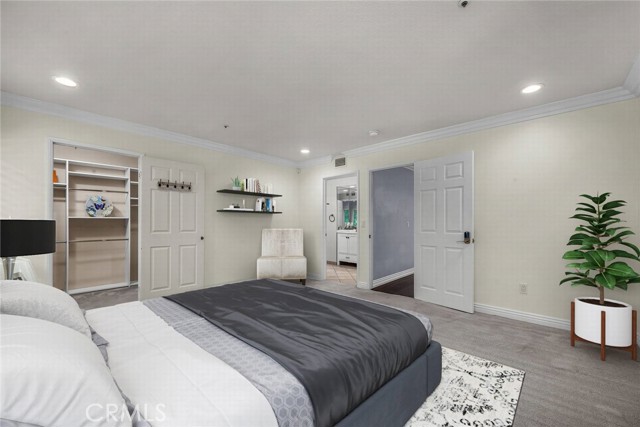 Detail Gallery Image 15 of 37 For 24441 Indian Hill Ln, West Hills,  CA 91307 - 3 Beds | 3 Baths