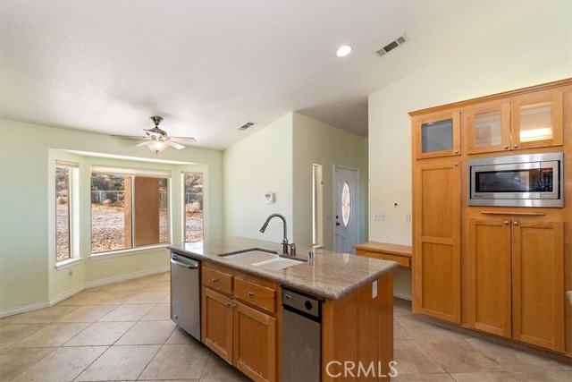 Detail Gallery Image 26 of 34 For 9050 Ponderosa Rd, Pinon Hills,  CA 92372 - 4 Beds | 2 Baths