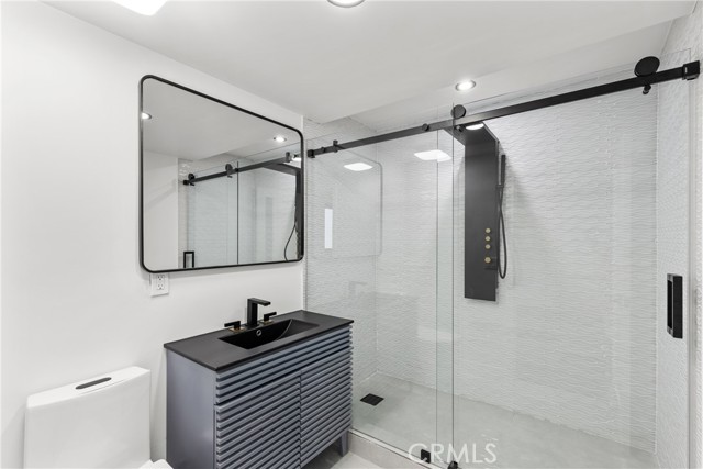 Detail Gallery Image 29 of 47 For 106 Buckskin, Bell Canyon,  CA 91307 - 5 Beds | 4/1 Baths