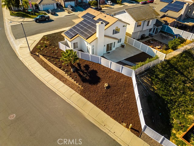 Detail Gallery Image 16 of 18 For 13410 Crystal Springs, Corona,  CA 92883 - 3 Beds | 2/1 Baths
