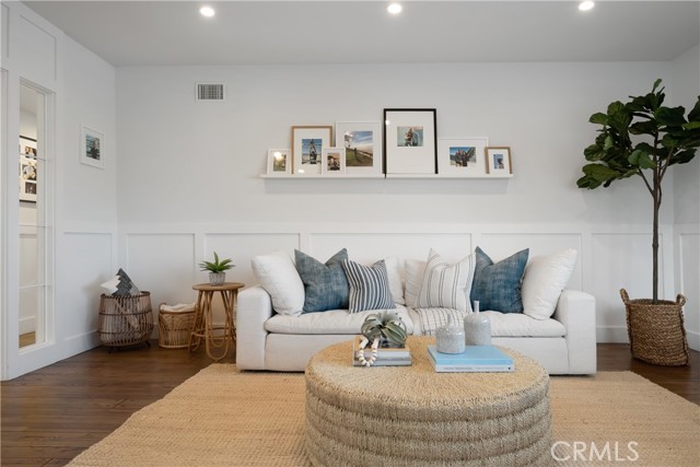 2105 N. Meadows Ave, Manhattan Beach, California 90266, 4 Bedrooms Bedrooms, ,3 BathroomsBathrooms,Residential,Sold,N. Meadows Ave,SB22064720