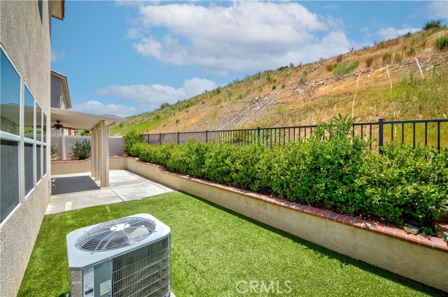 Detail Gallery Image 40 of 42 For 24764 Rockston Dr, Corona,  CA 92883 - 5 Beds | 3 Baths
