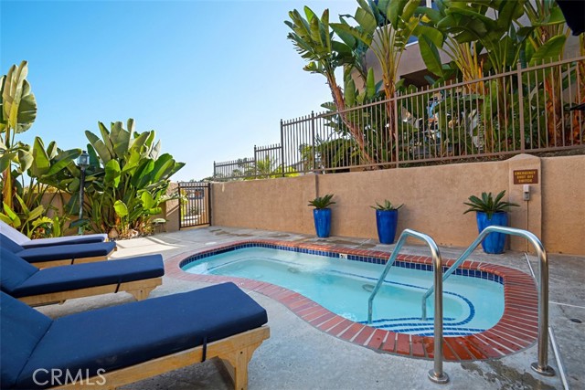 Detail Gallery Image 50 of 55 For 24386 Vista Point Ln, Dana Point,  CA 92629 - 3 Beds | 2/1 Baths