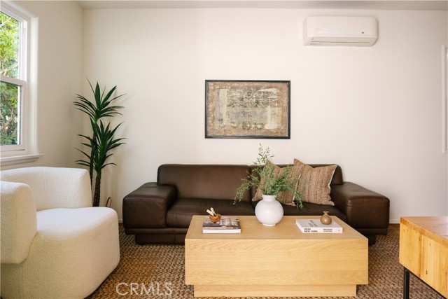 13265 Venice photo 6