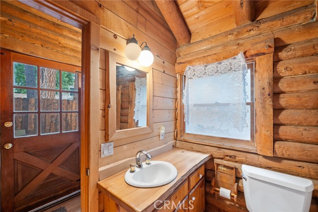 Detail Gallery Image 20 of 33 For 53645 Country Club Dr, Idyllwild,  CA 92549 - 2 Beds | 1 Baths