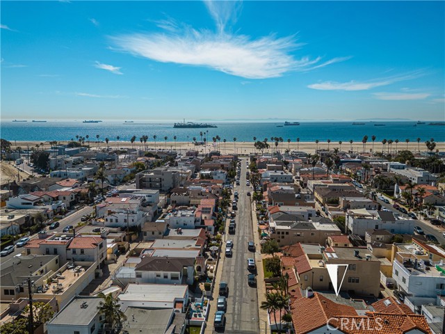 Detail Gallery Image 15 of 17 For 131 Santa Ana Ave, Long Beach,  CA 90803 - 2 Beds | 1 Baths