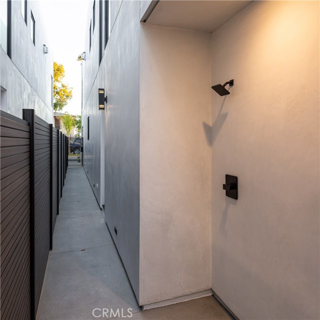 Detail Gallery Image 25 of 50 For 1313 Ocean Ave, Seal Beach,  CA 90740 - 3 Beds | 3/1 Baths