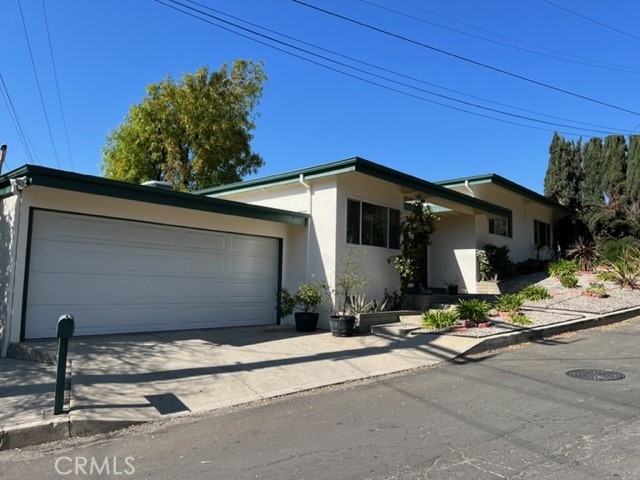 3246 Buckingham Road photo 1