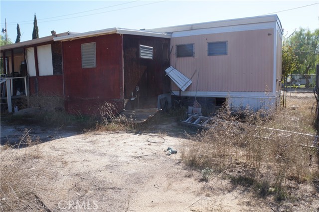 Detail Gallery Image 2 of 9 For 21966 Church, Perris,  CA 92570 - – Beds | – Baths