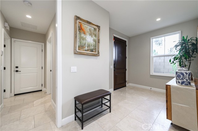 125 Alumroot, Irvine, CA, 92620 125 Alumroot, Irvine, CA, 92620