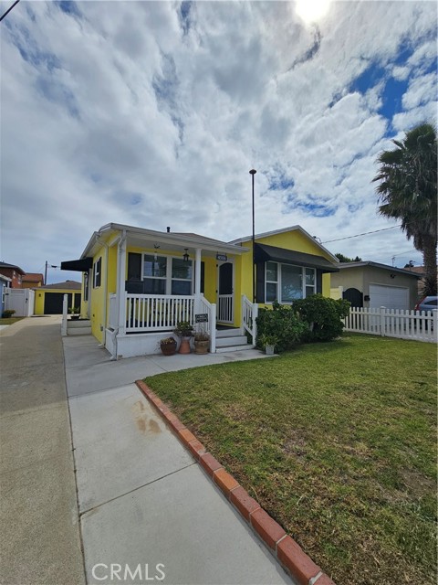 Front Image Thumbnail for CRTR26080733