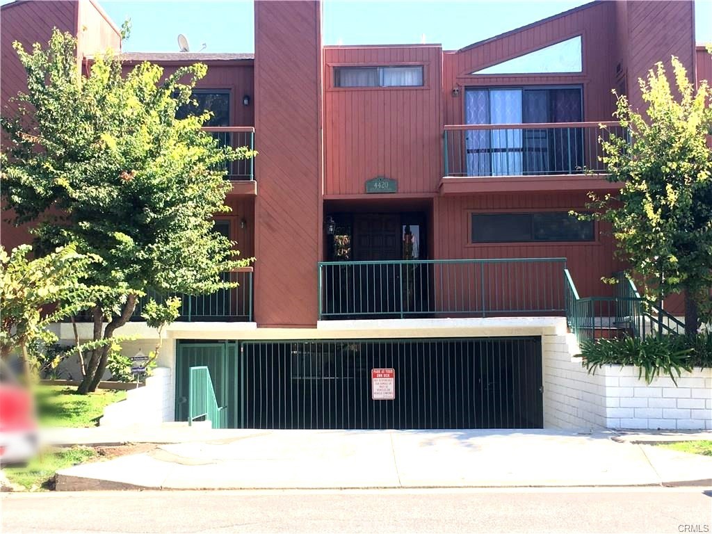 4420 Ventura Canyon Avenue 3, Sherman Oaks, CA 91423