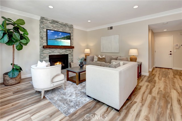 13421 Montecito, Tustin CA: https://media.crmls.org/medias/d80ed413-98df-41dd-b79c-fe9276628889.jpg