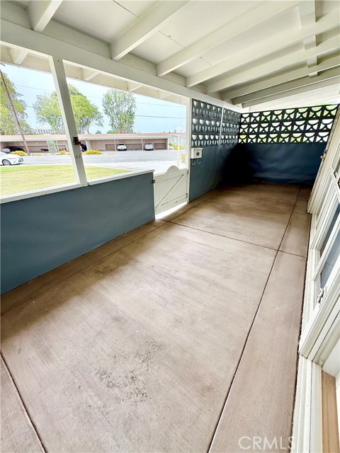 Detail Gallery Image 4 of 22 For 13800 Annandale Dr 38f,  Seal Beach,  CA 90740 - 2 Beds | 1 Baths