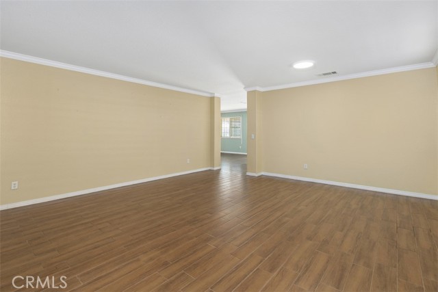 Detail Gallery Image 5 of 33 For 4310 Almaterra, Perris,  CA 92571 - 5 Beds | 3 Baths