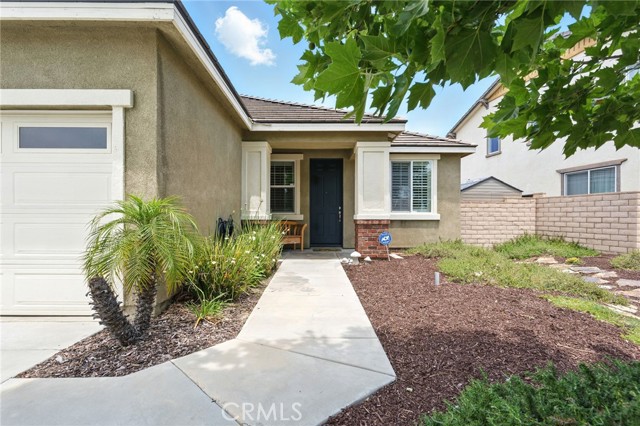 29222 Woodbridge Street, Lake Elsinore CA: https://media.crmls.org/medias/d811db8c-5d7a-4a92-a824-85c2d8ad28c5.jpg