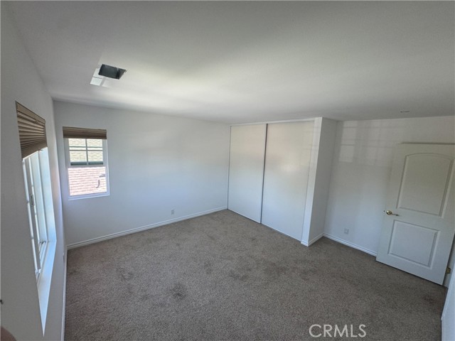 21041 Shaw Lane, Huntington Beach CA: https://media.crmls.org/medias/d812d763-3474-4782-a5d1-798e4ea66865.jpg