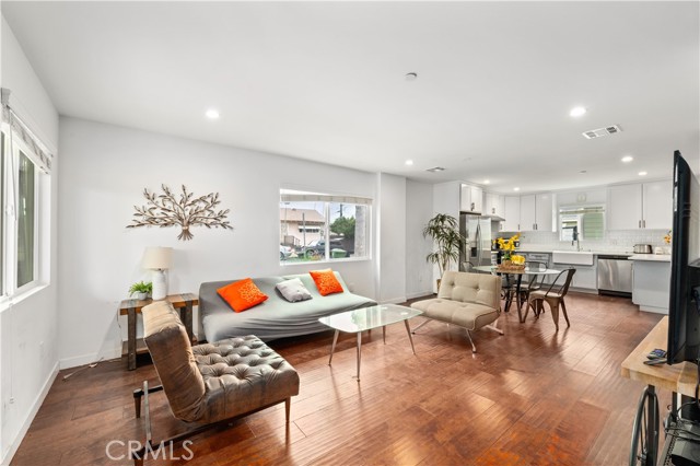 1466 W 49th Street #2, Los Angeles, CA, 90062 1466 W 49th Street #2, Los Angeles, CA, 90062