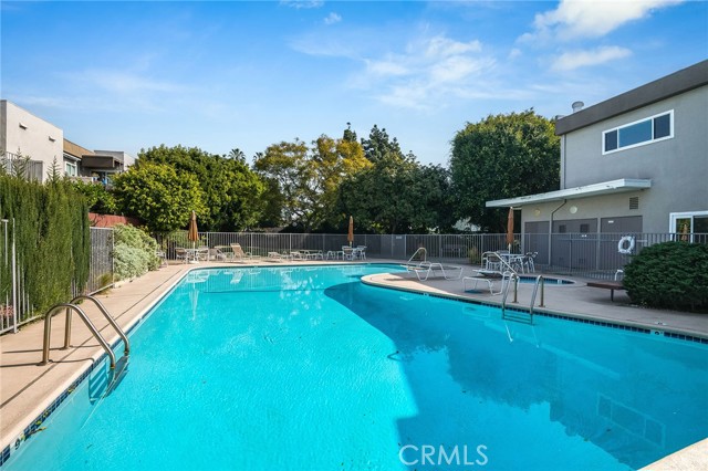 Detail Gallery Image 24 of 24 For 11120 Queensland St #B18,  Los Angeles,  CA 90034 - 1 Beds | 1 Baths