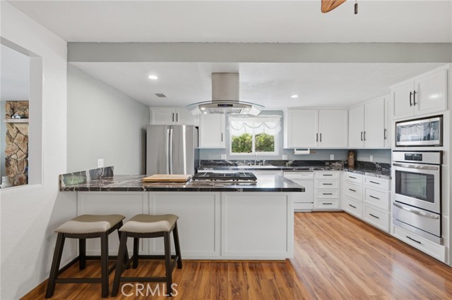 Detail Gallery Image 12 of 31 For 217 N Hemet, Hemet,  CA 92544 - 3 Beds | 2 Baths