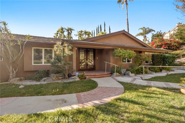 Detail Gallery Image 4 of 28 For 3103 Flintridge, Fullerton,  CA 92835 - 3 Beds | 3 Baths