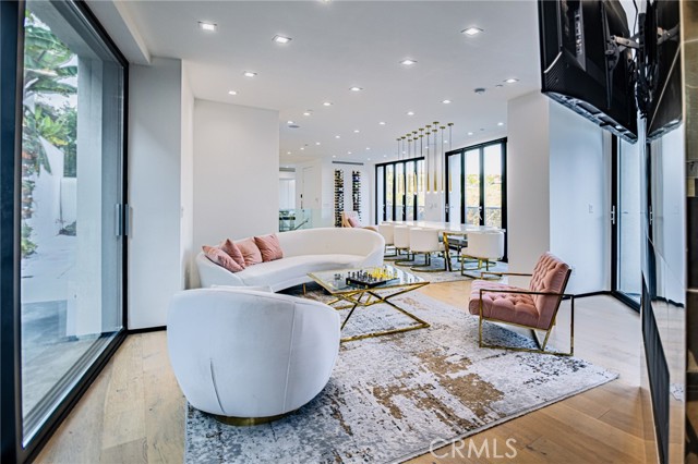 Detail Gallery Image 22 of 42 For 8144 Gould Ave, Los Angeles,  CA 90046 - 4 Beds | 5 Baths