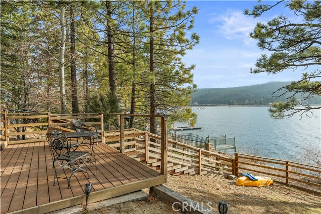 Detail Gallery Image 29 of 37 For 39521 Lake Dr, Big Bear Lake,  CA 92315 - 4 Beds | 2 Baths