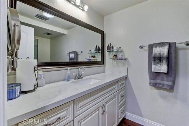 Detail Gallery Image 17 of 35 For 731 Avenida Majorca #O,  Laguna Woods,  CA 92637 - 2 Beds | 2 Baths