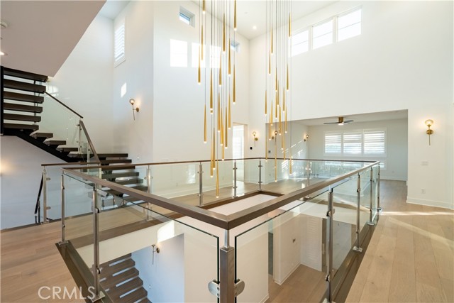 20043 Mersey Lane, Porter Ranch CA: https://media.crmls.org/medias/d81888bf-5e3f-4809-836b-7bfbcb93e706.jpg