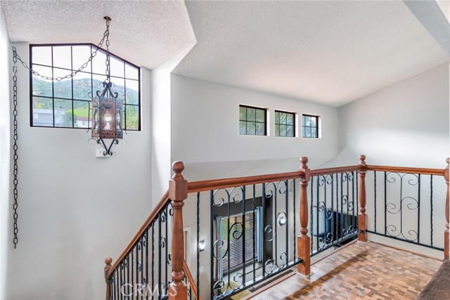 Detail Gallery Image 15 of 37 For 14650 Glenoak Pl, Fontana,  CA 92337 - 3 Beds | 2/1 Baths