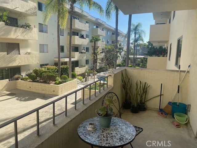 Detail Gallery Image 3 of 10 For 29641 S Western Ave #211,  Rancho Palos Verdes,  CA 90275 - 2 Beds | 2 Baths