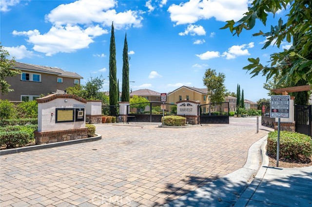 Detail Gallery Image 32 of 33 For 9370 Bistro Pl, Rancho Cucamonga,  CA 91730 - 5 Beds | 3 Baths