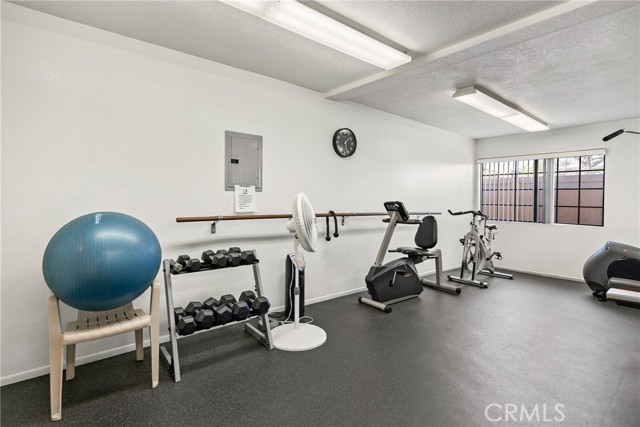 Detail Gallery Image 19 of 29 For 441 E San Jose #111,  Burbank,  CA 91501 - 2 Beds | 2 Baths