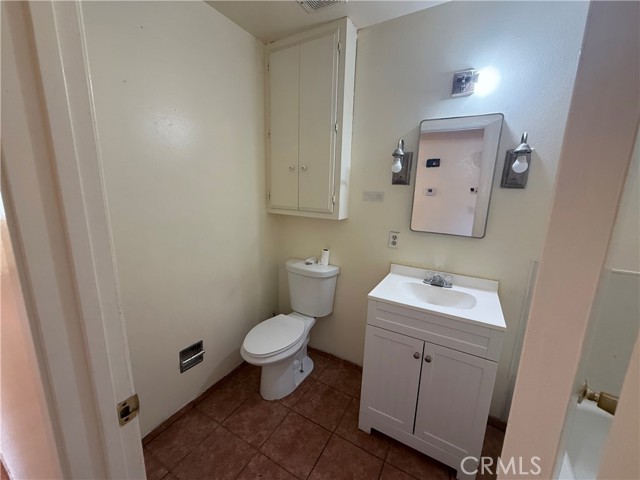 Detail Gallery Image 6 of 12 For 105 Orange Ave, Chowchilla,  CA 93610 - 3 Beds | 2 Baths