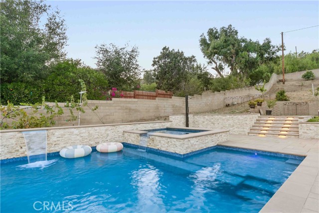 3225 Yardley Place, Simi Valley CA: https://media.crmls.org/medias/d81b8ec7-4876-413a-8d91-6ecbd9892302.jpg